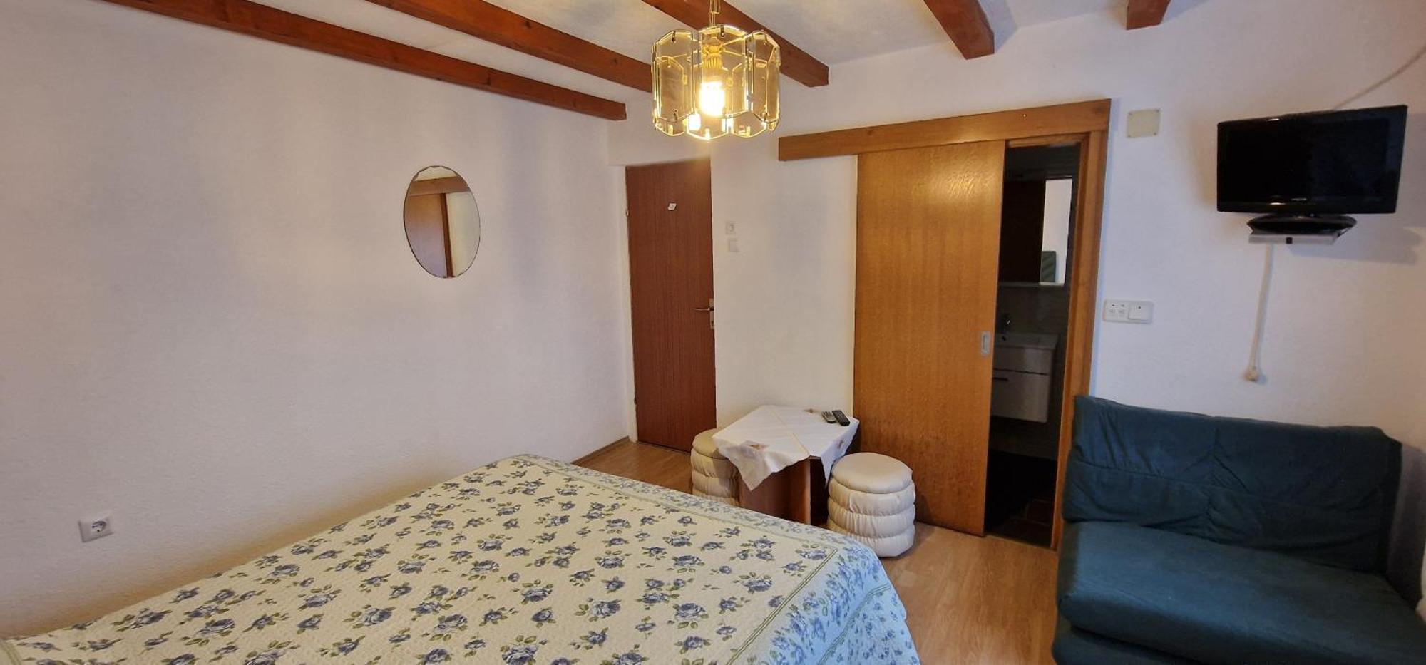 House Samardzic Hotel Jezerce Ngoại thất bức ảnh