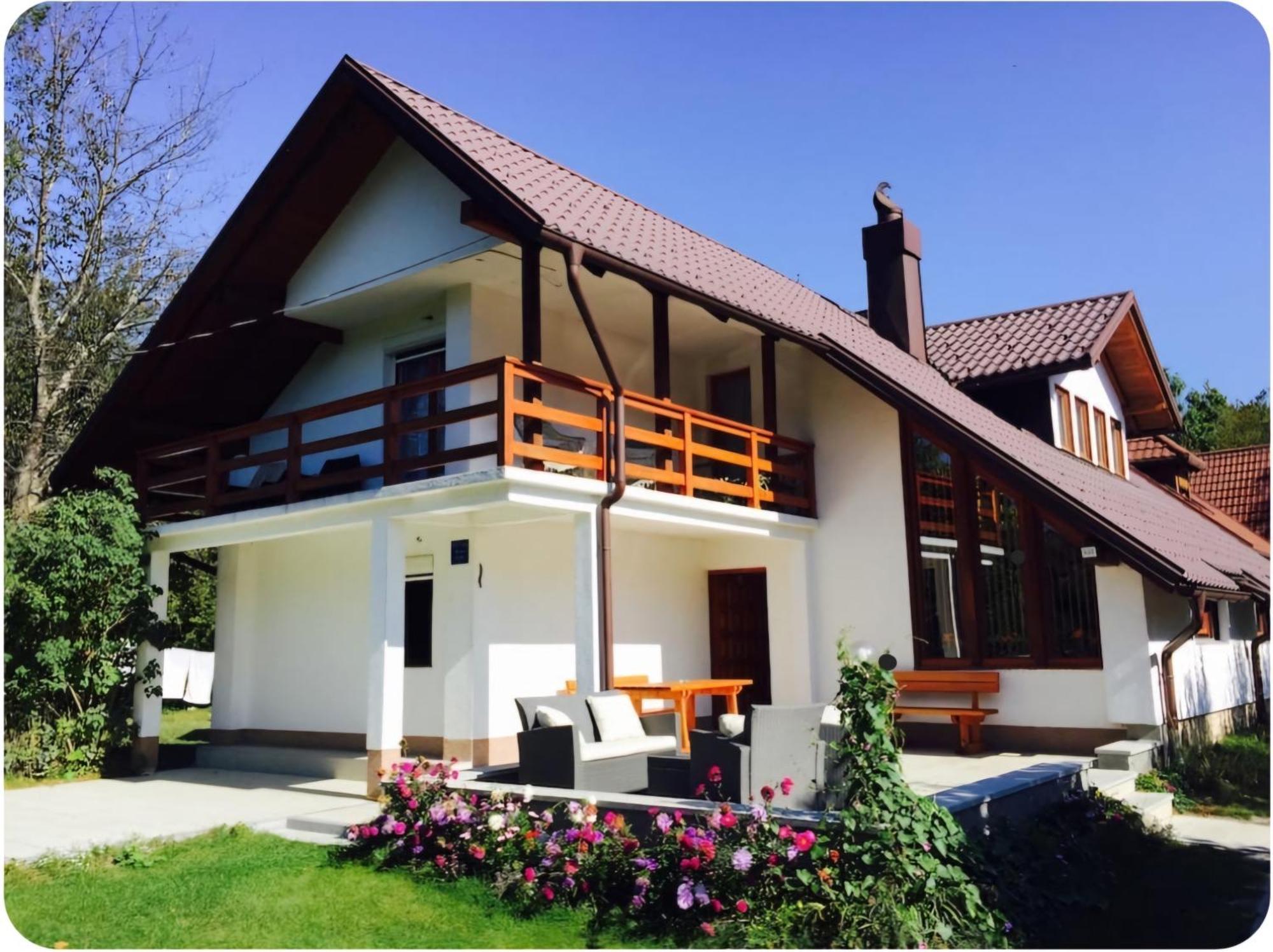 House Samardzic Hotel Jezerce Ngoại thất bức ảnh