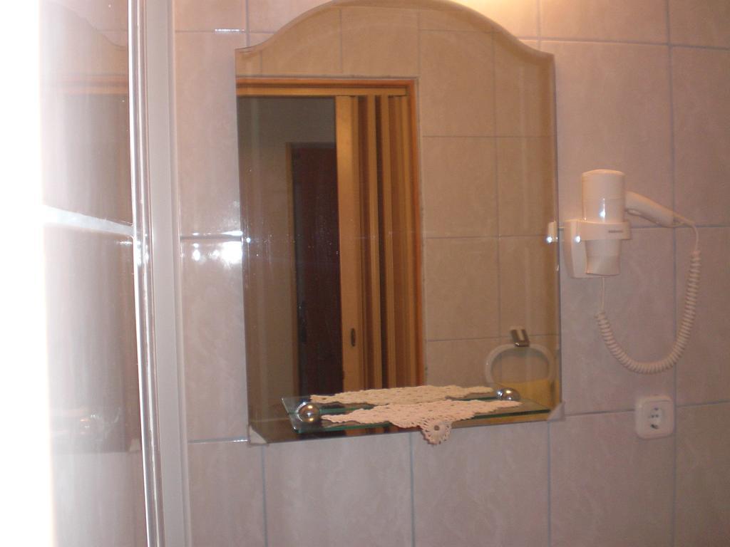 House Samardzic Hotel Jezerce Ngoại thất bức ảnh